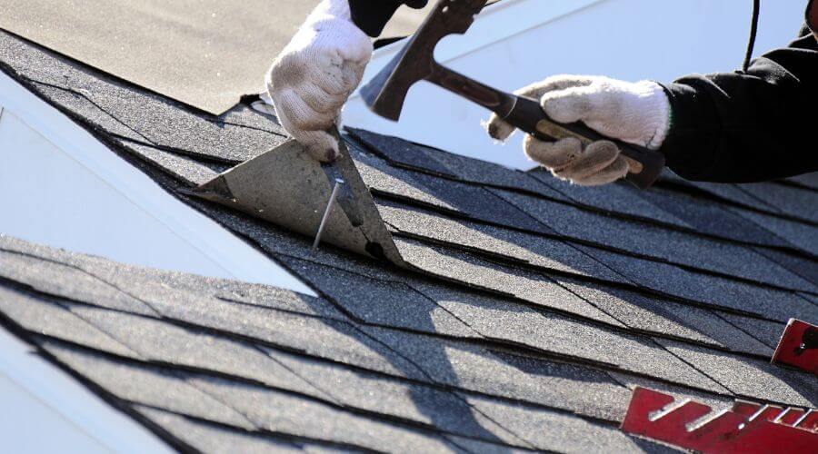 Professional metal roof installation in Saint Joseph, IL